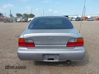 1996 Nissan Maxima GXE с VIN JN1CA21DXTT149299, выставлен на аукционе IAAI как лот 42311065 с пробегом 235 943 миль миль и . История ставок и продаж доступна на DreamBid. Изображение 17.