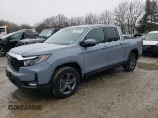 2023 Honda Ridgeline RTL z VIN 5FPYK3F5XPB062963, wystawiony jako Copart lot #47963775 z przebiegiem 22 060 mil mil oraz Szkoda całkowita • Salvage title. Historia ofert i sprzedaży dostępna na DreamBid. Obrazek 1.