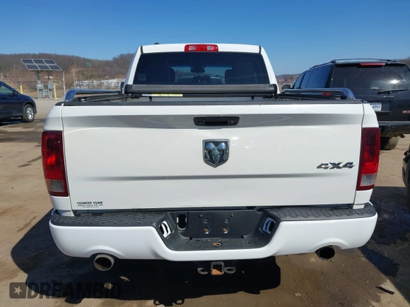 2014 Ram 1500 Express z VIN 1C6RR7FT3ES192539, wystawiony jako IAAI lot #41760162 z przebiegiem 107 098 mil mil oraz . Historia ofert i sprzedaży dostępna na DreamBid. Obrazek 16.