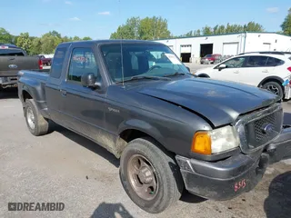 2004 Ford Ranger XL with VIN 1FTYR14U34PA73081, listed as a IAAI auction lot 40298515 with 265,466 mi miles. Bid and sale history available at carsss.com. Image 1.