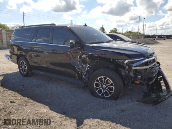 2024 Ford Expedition Max XLT with VIN 1FMJK1H87REA85137, listed as a Copart auction lot 46241645 with 4,845 mi miles and Non repairable. Bid and sale history available at DreamBid. Image 4.