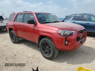 2024 Toyota 4Runner SR5 z VIN JTEEU5JR2R5308853, wystawiony jako Copart lot #50950585 z przebiegiem 14 081 mil mil oraz Czysty tytuł • Clean title. Historia ofert i sprzedaży dostępna na DreamBid. Obrazek 4.