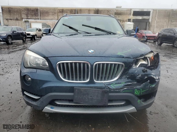2013 BMW X1 xDrive28i with VIN WBAVL1C57DVR86577, listed as a Copart auction lot 44564685 with 175,135 mi miles and Salvage Title. Bid and sale history available at carsss.com. Image 5.