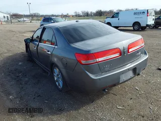 2012 Lincoln MKZ with VIN 3LNHL2GC9CR823581, listed as a IAAI auction lot 41810748 with 1 mi miles. Bid and sale history available at carsss.com. Image 3.
