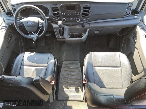 2023 Ford Transit Cargo z VIN 1FTBR3X82PKA82517, wystawiony jako Copart lot #75703934 z przebiegiem 34 304 mil mil oraz Czysty tytuł • Clean title. Historia ofert i sprzedaży dostępna na DreamBid. Obrazek 8.