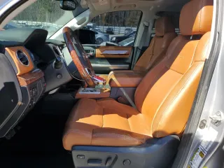 2017 Toyota Tundra Platinum z VIN 5TFAW5F11HX670840, wystawiony jako Copart lot #45972045 z przebiegiem 159 320 mil mil oraz Szkoda całkowita • Salvage title. Historia ofert i sprzedaży dostępna na DreamBid. Obrazek 7.