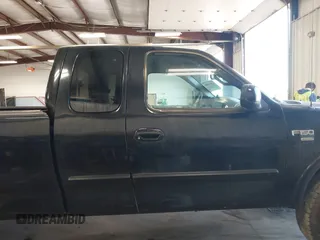 1999 Ford F-150 с VIN 1FTRX18W7XKB53507, выставлен на аукционе IAAI как лот 42124861 с пробегом Не указан миль и . История ставок и продаж доступна на DreamBid. Изображение 13.