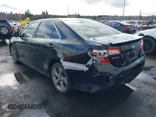 2014 Toyota Camry L with VIN 4T1BF1FK8EU730353, listed as a IAAI auction lot 41570761 with 154,900 mi miles. Bid and sale history available at carsss.com. Image 3.