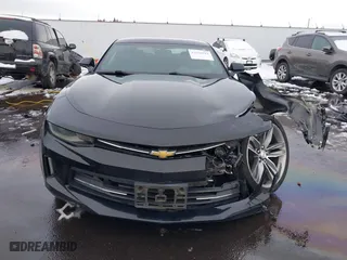 2018 Chevrolet Camaro 1LT with VIN 1G1FB1RS2J0141564, listed as a IAAI auction lot 41568944 with 97,185 mi miles. Bid and sale history available at carsss.com. Image 12.