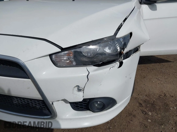 2015 Mitsubishi Lancer SE with VIN JA32V2FW9FU025402, listed as a IAAI auction lot 41646407 with 67,201 mi miles. Bid and sale history available at carsss.com. Image 17.