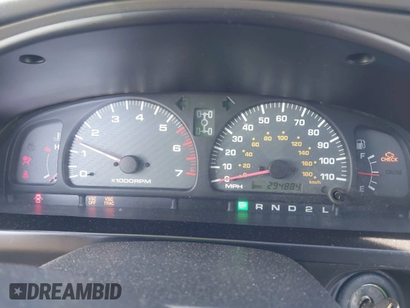 2001 Toyota 4Runner SR5 z VIN JT3HN86R010359850, wystawiony jako IAAI lot #42053263 z przebiegiem 294 884 mil mil oraz . Historia ofert i sprzedaży dostępna na DreamBid. Obrazek 7.