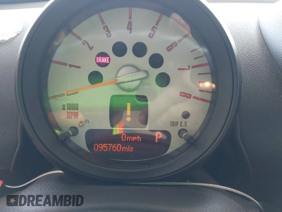 2012 MINI Countryman with VIN WMWZB3C51CWM04563, listed as a IAAI auction lot 42564564 with 95,760 mi miles and . Bid and sale history available at DreamBid. Image 7.