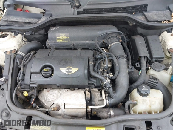 2013 MINI Hardtop S with VIN WMWSV3C54DT394199, listed as a IAAI auction lot 42163715 with 146,548 mi miles and . Bid and sale history available at DreamBid. Image 10.