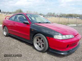 1995 Acura Integra GS-R with VIN JH4DC2393SS002751, listed as a IAAI auction lot 42159119 with 105,978 mi miles. Bid and sale history available at carsss.com. Image 1.