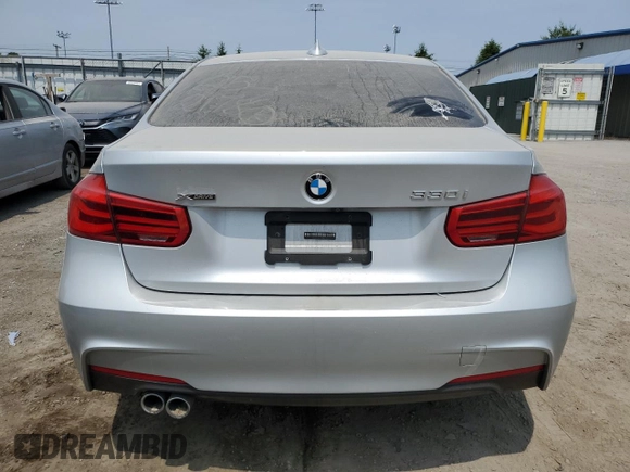2018 BMW 3 Series 330i xDrive with VIN WBA8D9G55JNU71141, listed as a Copart auction lot 58625265 with 41,648 mi miles and Non repairable. Bid and sale history available at DreamBid. Image 6.