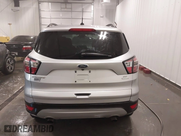 2017 Ford Escape SE with VIN 1FMCU0GD7HUD18367, listed as a IAAI auction lot 41695099 with 54,185 mi miles. Bid and sale history available at carsss.com. Image 16.