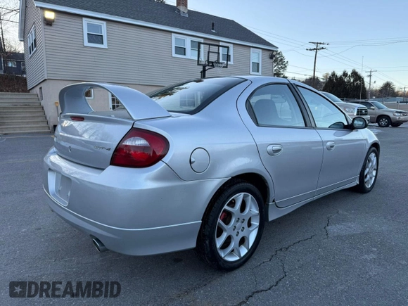 2005 Dodge Neon SRT-4 with VIN 1B3ES66S15D125098, listed as a Copart auction lot 44760125 with 95,902 mi miles and Clean Title. Bid and sale history available at carsss.com. Image 4.