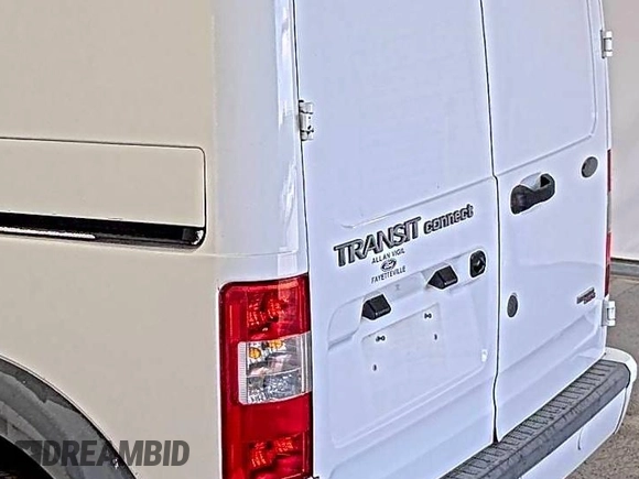 2013 Ford Transit Connect XLT z VIN NM0LS7BN2DT141131, wystawiony jako IAAI lot #42571503 z przebiegiem 151 903 mil mil oraz . Historia ofert i sprzedaży dostępna na DreamBid. Obrazek 45.