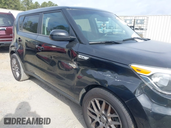 2018 Kia Soul + with VIN KNDJP3A57J7581176, listed as a IAAI auction lot 41722549 with 279,474 mi miles. Bid and sale history available at carsss.com. Image 6.