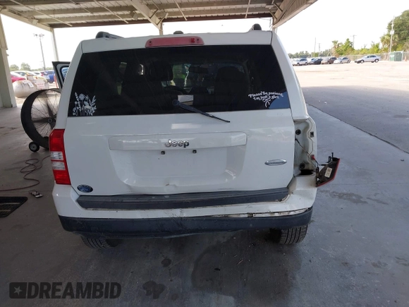 2014 Jeep Patriot High Altitude with VIN 1C4NJPFA1ED653402, listed as a IAAI auction lot 42371410 with 165,459 mi miles and . Bid and sale history available at DreamBid. Image 16.