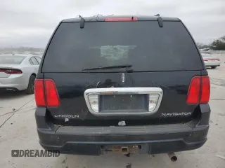 2006 Lincoln Navigator Luxury with VIN 5LMFU28556LJ18670, listed as a Copart auction lot 43994795 with 178,110 mi miles and Clean Title. Bid and sale history available at carsss.com. Image 6.