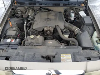 2001 Mercury Grand Marquis GS z VIN 2MEFM74W11X701900, wystawiony jako Copart lot #41913965 z przebiegiem 79 360 mil mil oraz Czysty tytuł • Clean title. Historia ofert i sprzedaży dostępna na DreamBid. Obrazek 11.