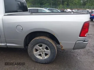 2010 Dodge 1500 SLT z VIN 1D7RV1GP2AS159888, wystawiony jako IAAI lot #42522234 z przebiegiem 218 774 mil mil oraz . Historia ofert i sprzedaży dostępna na DreamBid. Obrazek 17.