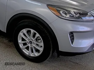 2022 Ford Escape SE с VIN 1FMCU9G66NUB40825, выставлен на аукционе IAAI как лот 42733892 с пробегом 35 913 миль миль и . История ставок и продаж доступна на DreamBid. Изображение 24.