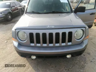 2014 Jeep Patriot Sport with VIN 1C4NJPBB4ED853771, listed as a IAAI auction lot 42494025 with 138,099 mi miles and . Bid and sale history available at DreamBid. Image 6.