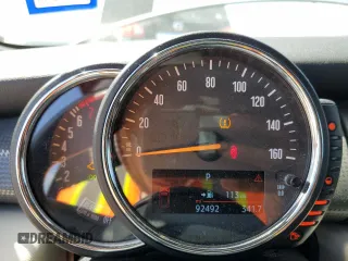 2016 MINI Convertible z VIN WMWWG5C51G3C19570, wystawiony jako Copart lot #47802705 z przebiegiem 92 492 mil mil oraz Szkoda całkowita • Salvage title. Historia ofert i sprzedaży dostępna na DreamBid. Obrazek 9.