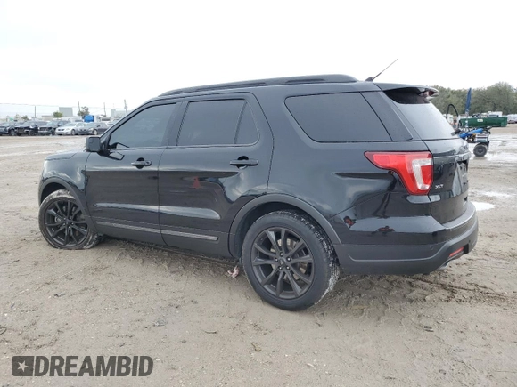 2018 Ford Explorer XLT with VIN 1FM5K7D89JGC52102, listed as a Copart auction lot 41953375 with 49,400 mi miles and Salvage title. Bid and sale history available at DreamBid. Image 2.