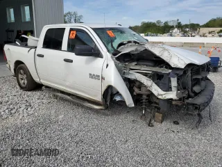 2018 Ram 1500 Express z VIN 3C6RR7KT8JG265301, wystawiony jako Copart lot #56287975 z przebiegiem Nie podano mil oraz Czysty tytuł • Clean title. Historia ofert i sprzedaży dostępna na DreamBid. Obrazek 4.