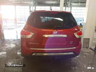 2016 Nissan Pathfinder Platinum z VIN 5N1AR2MM1GC617754, wystawiony jako IAAI lot #41387899 z przebiegiem 105 936 mil mil oraz . Historia ofert i sprzedaży dostępna na DreamBid. Obrazek 16.