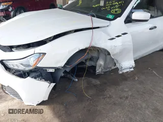 2015 Maserati Ghibli z VIN ZAM57XSA9F1141342, wystawiony jako IAAI lot #42118941 z przebiegiem 77 473 mil mil oraz . Historia ofert i sprzedaży dostępna na DreamBid. Obrazek 6.