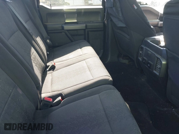 2018 Ford F-150 XL z VIN 1FTEW1EP9JFA92904, wystawiony jako IAAI lot #41975999 z przebiegiem 197 463 mil mil oraz . Historia ofert i sprzedaży dostępna na DreamBid. Obrazek 8.