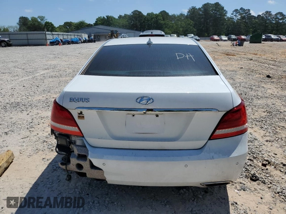2015 Hyundai Equus Signature with VIN KMHGH4JH3FU099414, listed as a Copart auction lot 53717325 with 133,561 mi miles and Salvage Title. Bid and sale history available at DreamBid. Image 6.