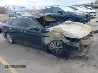 2018 Kia Optima S with VIN 5XXGT4L3XJG250896, listed as a IAAI auction lot 41839477 with 1 mi miles. Bid and sale history available at carsss.com. Image 1.