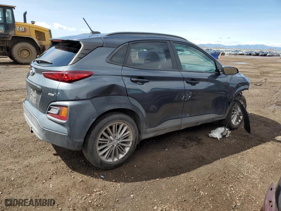 2021 Hyundai Kona SEL with VIN KM8K2CAA2MU733561, listed as a Copart auction lot 51071255 with 17,247 mi miles and Salvage Title. Bid and sale history available at carsss.com. Image 3.