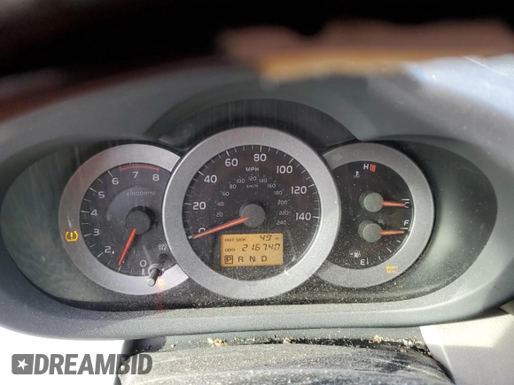 2008 Toyota RAV4 Ltd with VIN JTMZK31V486014067, listed as a Copart auction lot 84147084 with 216,740 mi miles and Salvage Title. Bid and sale history available at carsss.com. Image 9.