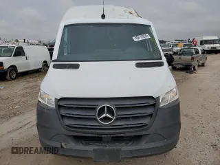 2022 Mercedes-Benz Sprinter Cargo with VIN W1Y40CHY0NT101988, listed as a Copart auction lot 46516295 with 91,042 mi miles and Salvage Title. Bid and sale history available at carsss.com. Image 5.
