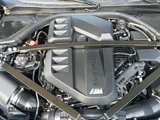 2026 BMW M3 Competition xDrive z VIN WBS33HJ02TFV60467, wystawiony jako IAAI lot #43246668 z przebiegiem 317 mil mil oraz . Historia ofert i sprzedaży dostępna na DreamBid. Obrazek 19.