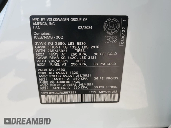 2024 Volkswagen Atlas SEL Premium R-Line with VIN 1V2FR2CA2RC557387, listed as a Copart auction lot 60269075 with 6,676 mi miles and Salvage title. Bid and sale history available at DreamBid. Image 14.
