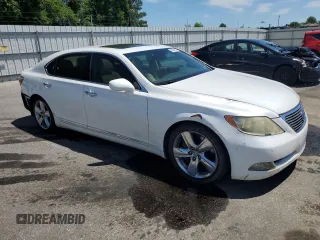 2007 Lexus LS 460 L z VIN JTHGL46F475017260, wystawiony jako Copart lot #55674615 z przebiegiem 189 031 mil mil oraz Szkody całkowita. Historia ofert i sprzedaży dostępna na DreamBid. Obrazek 4.