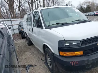 2021 Chevrolet Express Cargo Van with VIN 1GCWGAF76M1145463, listed as a IAAI auction lot 41639918 with 13,753 mi miles. Bid and sale history available at carsss.com. Image 1.