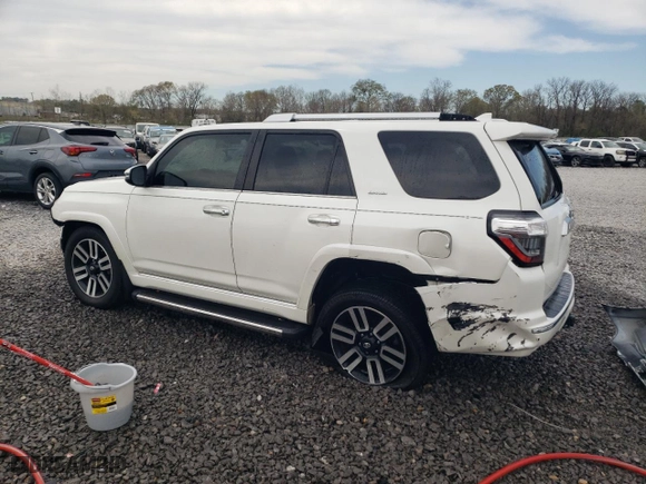 2018 Toyota 4Runner SR5 with VIN JTEZU5JR6J5186133, listed as a Copart auction lot 50382225 with 166,115 mi miles and Salvage Title. Bid and sale history available at carsss.com. Image 2.