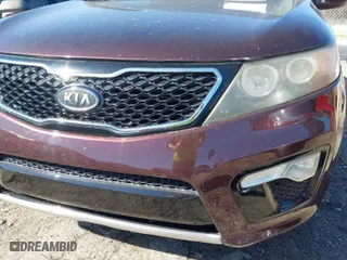 2011 Kia Sorento SX with VIN 5XYKWDA25BG160578, listed as a IAAI auction lot 41850096 with 97,362 mi miles. Bid and sale history available at carsss.com. Image 6.