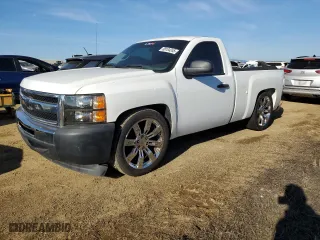 2008 Chevrolet Silverado 1500 LT w/1LT with VIN 1GCEK14018Z117478, listed as a Copart auction lot 88104245 with 91,370 mi miles and Salvage Title. Bid and sale history available at carsss.com. Image 1.