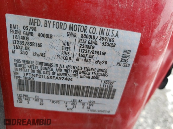 1999 Ford F-250 XL z VIN 1FTNF21L6XEA97484, wystawiony jako Copart lot #88649775 z przebiegiem 236 703 mil mil oraz Szkoda całkowita • Salvage title. Historia ofert i sprzedaży dostępna na DreamBid. Obrazek 12.