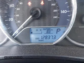 2016 Toyota Corolla L с VIN 5YFBURHE2GP503661, выставлен на аукционе IAAI как лот 42390619 с пробегом 128 373 миль миль и . История ставок и продаж доступна на DreamBid. Изображение 15.