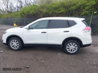 2016 Nissan Rogue S with VIN KNMAT2MV3GP723940, listed as a IAAI auction lot 41989418 with 131,183 mi miles. Bid and sale history available at carsss.com. Image 15.